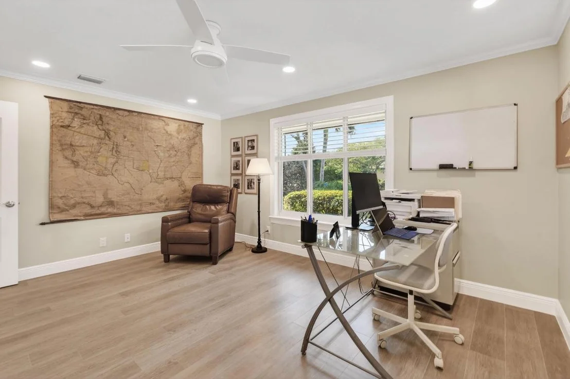 Photo of 198 Golfview Drive