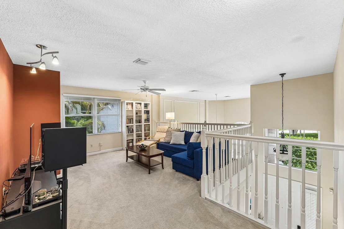 Photo of 4858 S Classical Boulevard