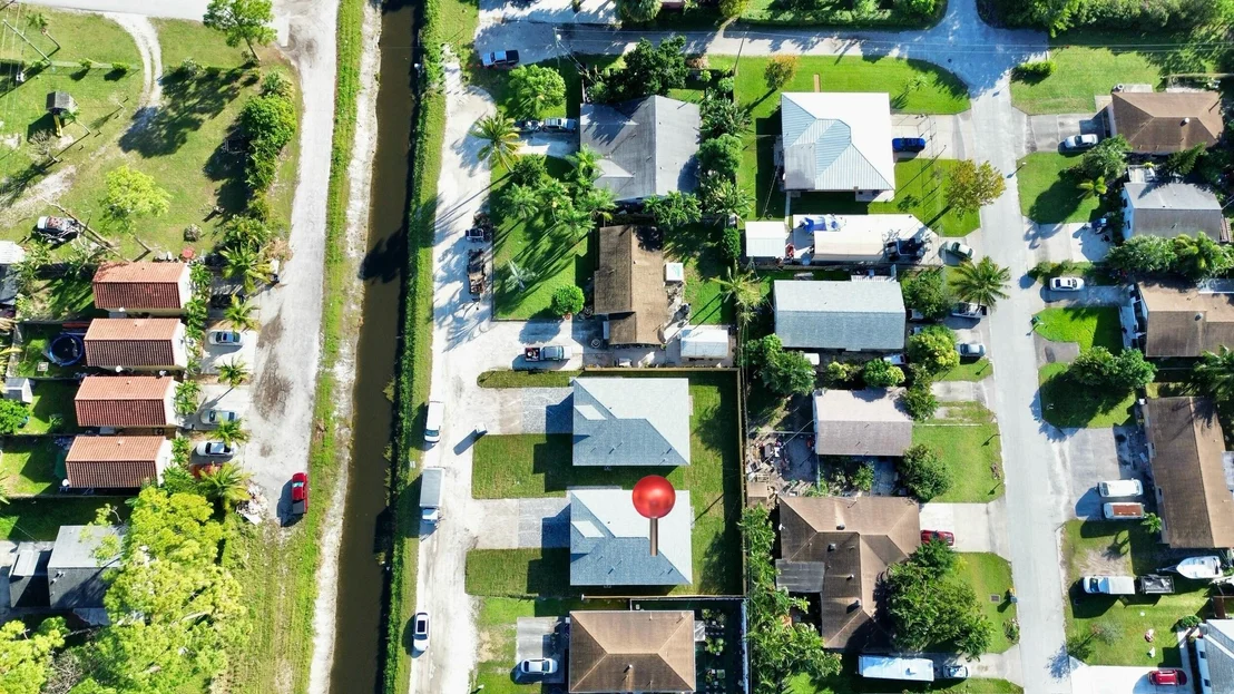 Photo of 4930 Biscayne Drive