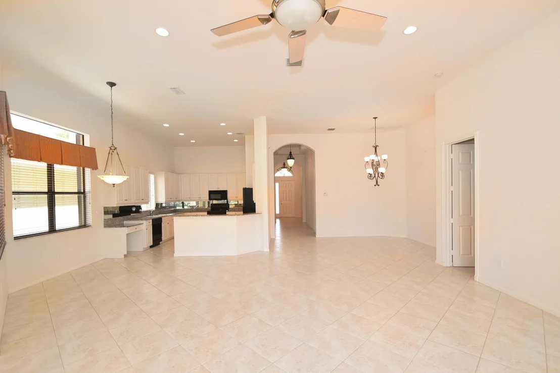 Photo of 6943 Boscanni Drive