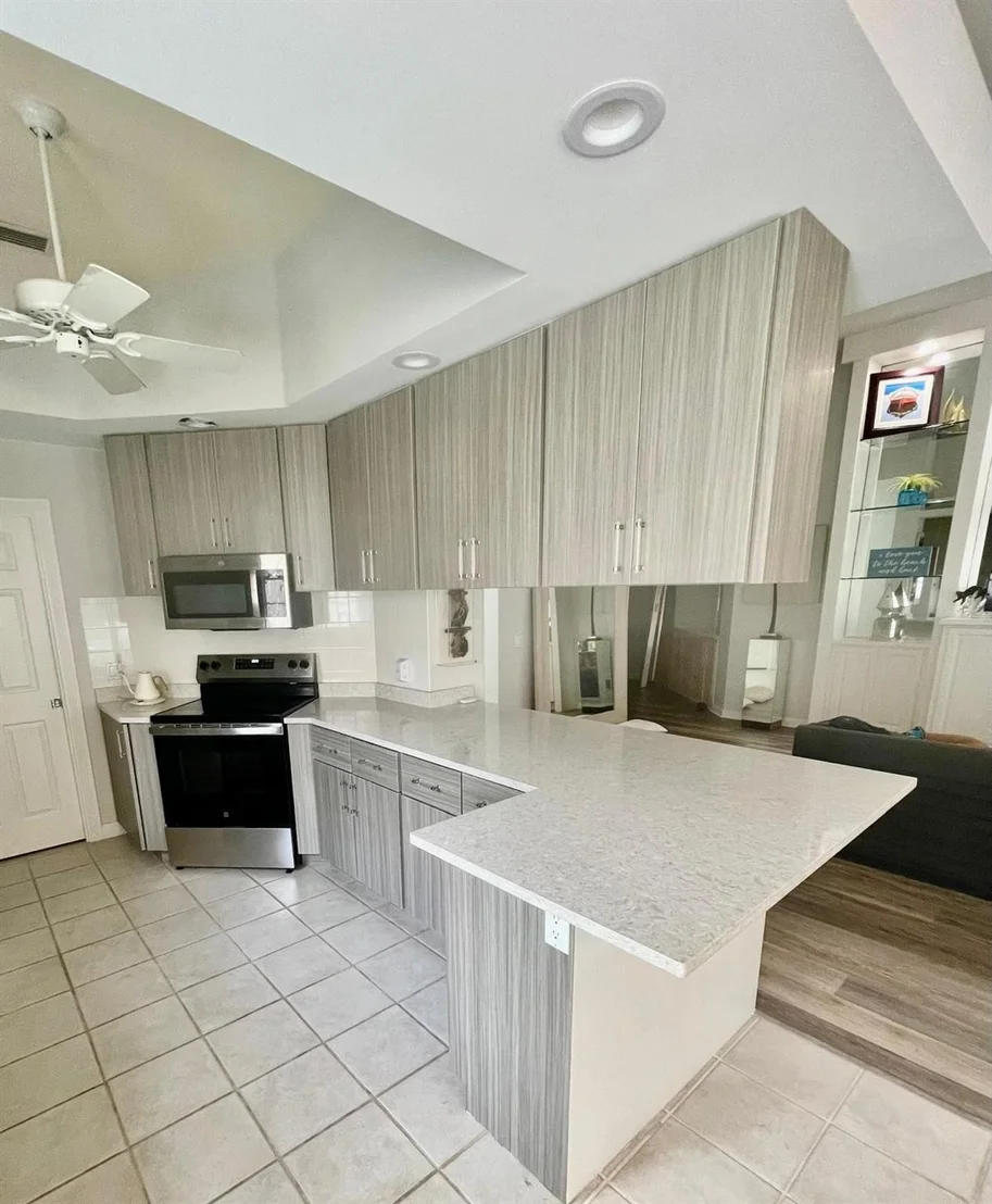 Photo of 4975 Garden Drive