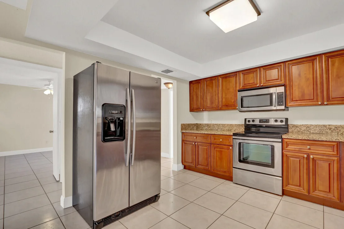 Photo of 8074 SE River Lane