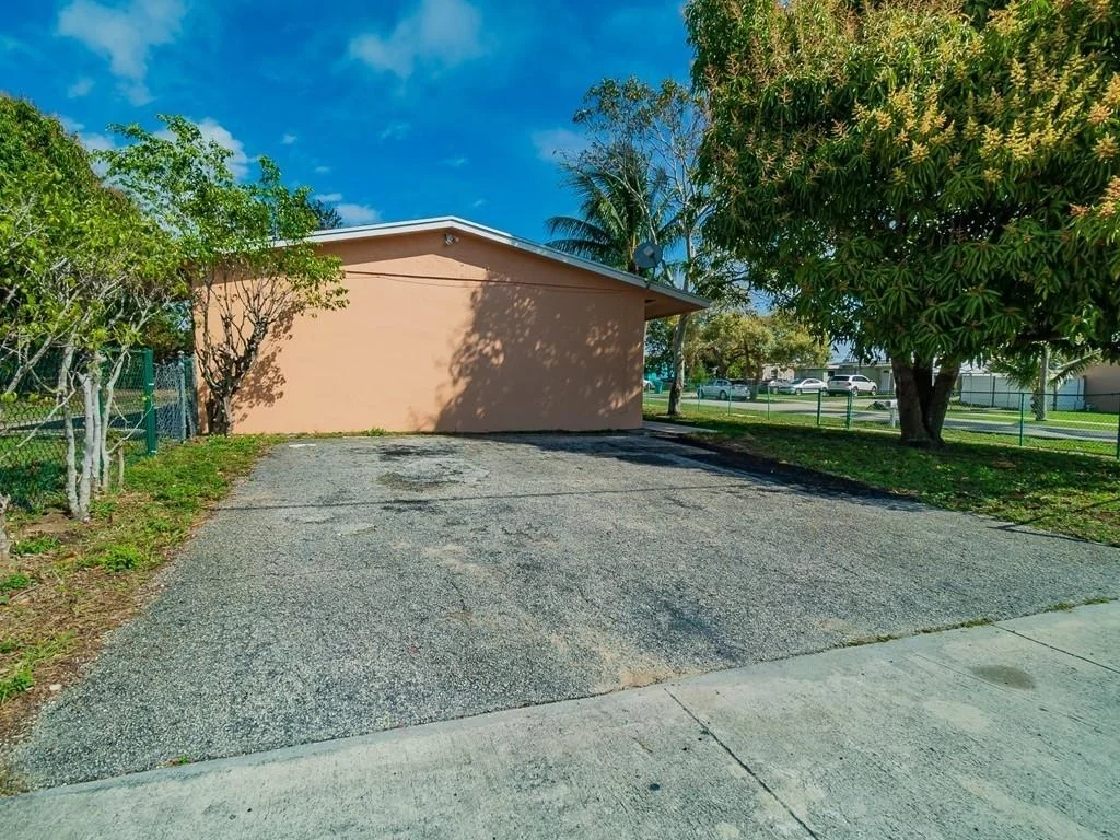 Photo of 3301 Orange Street