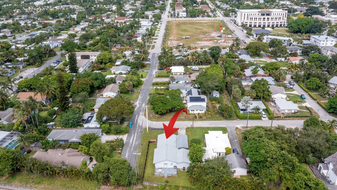 Photo of 222 SE 3RD Street