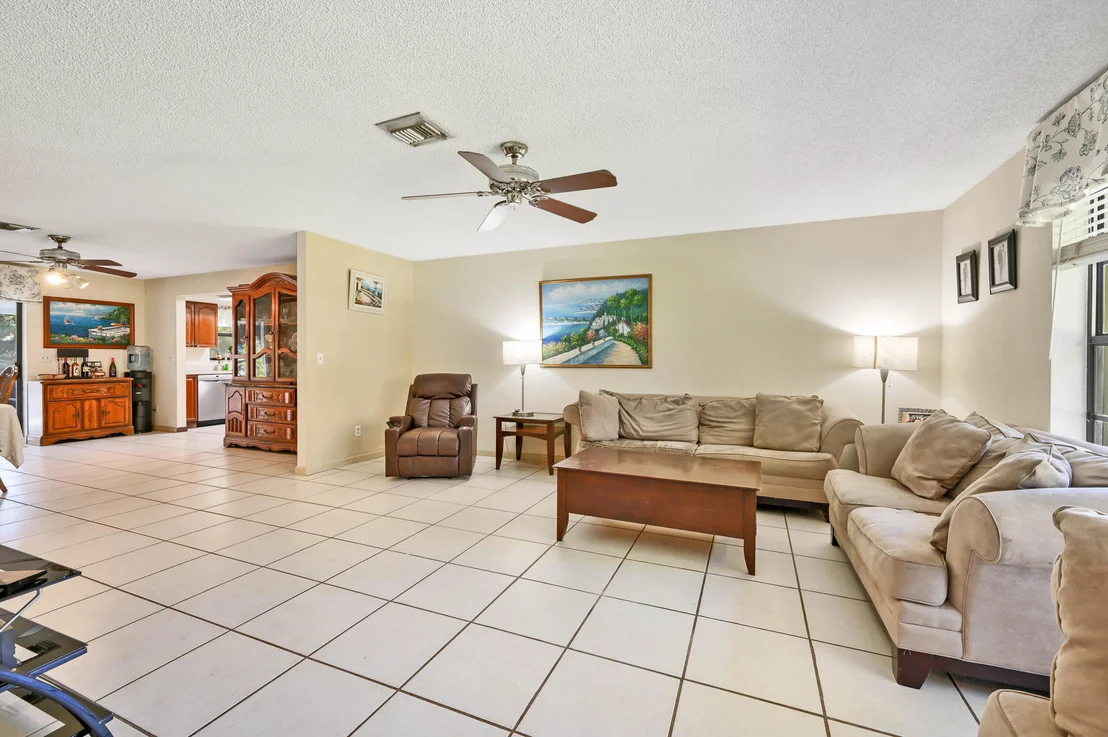 Photo of 13624 Farley Road