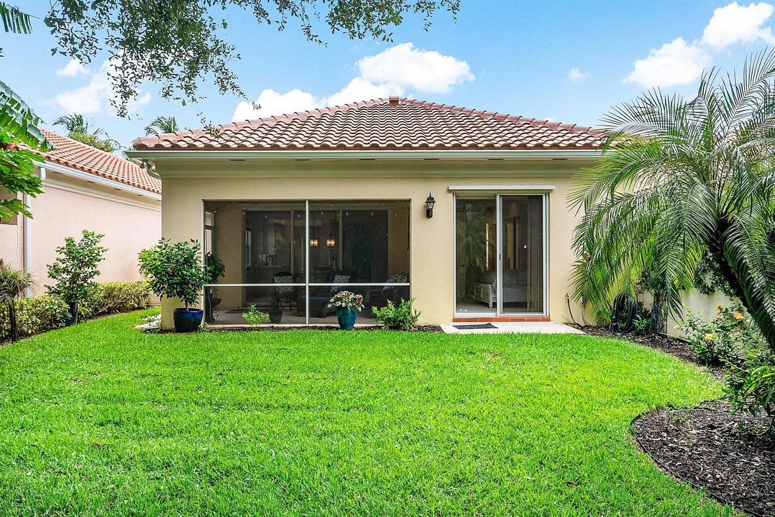 Photo of 2048 Valencia Drive