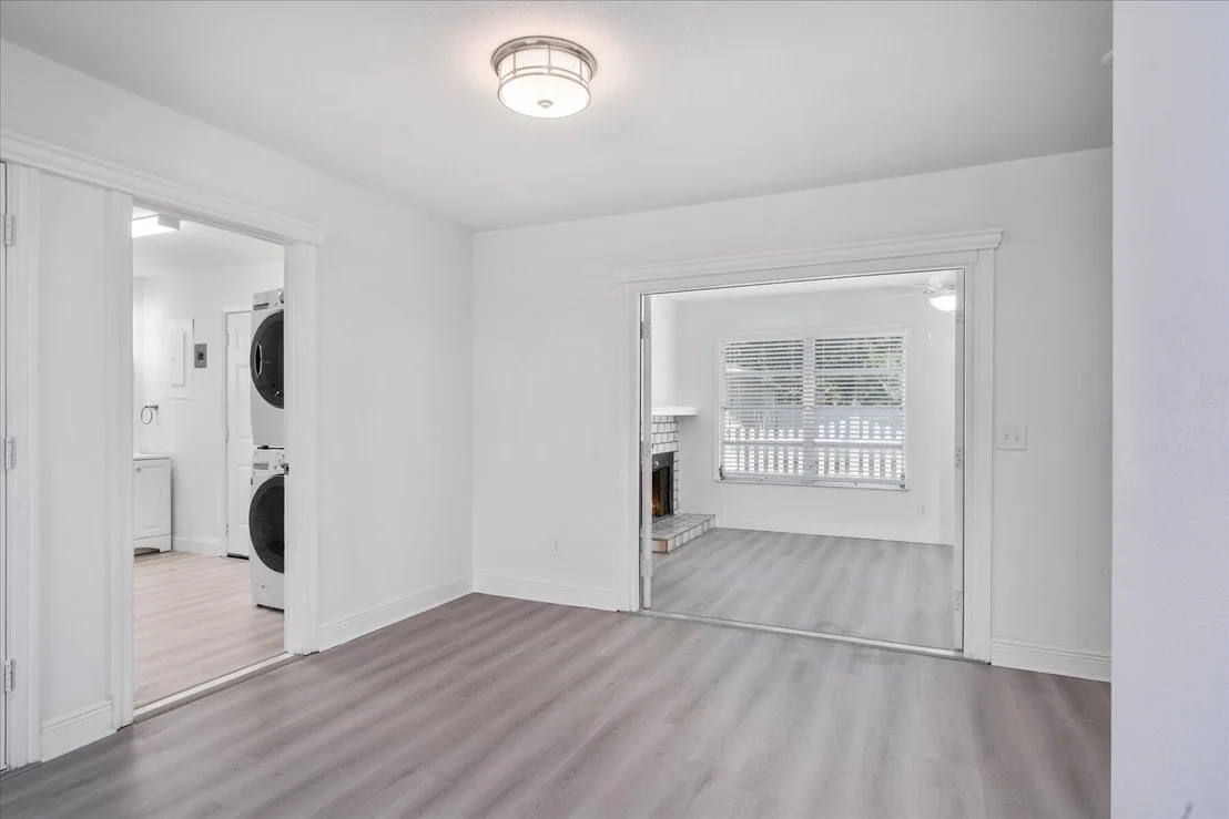 Photo of 421 Oak Street