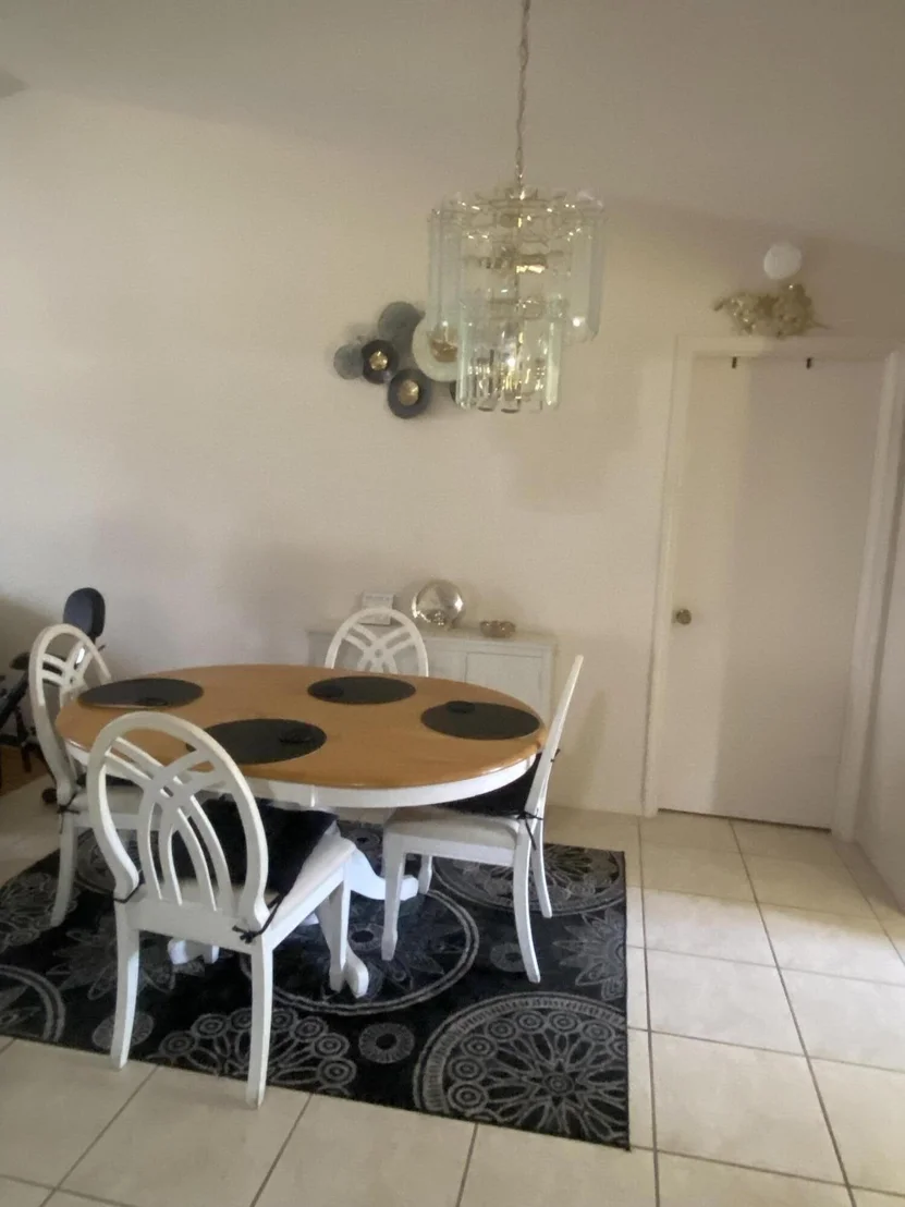 Photo of 4340 VANTAGE Circle