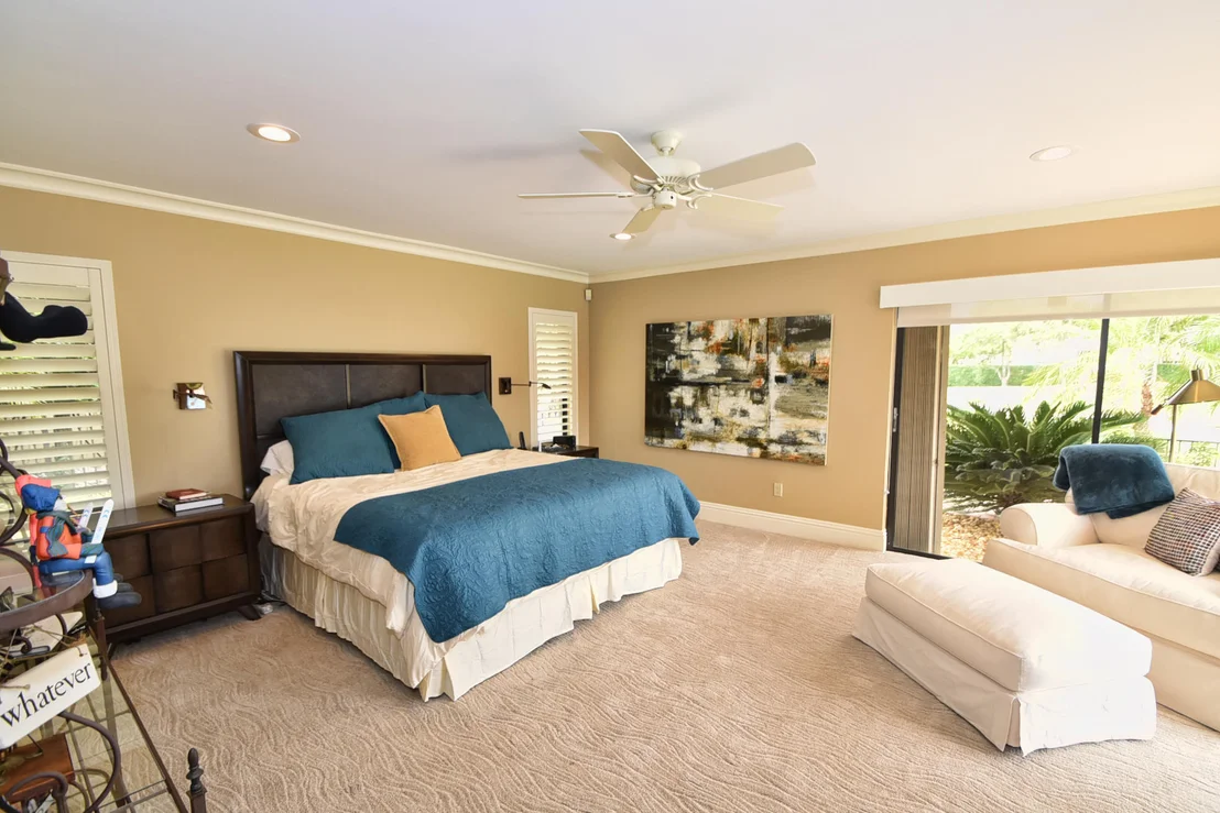 Photo of 3943 Live Oak Boulevard