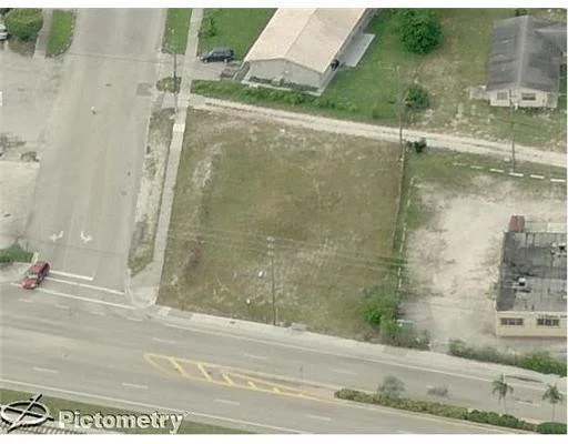 Photo of 1761 N Dixie Highway