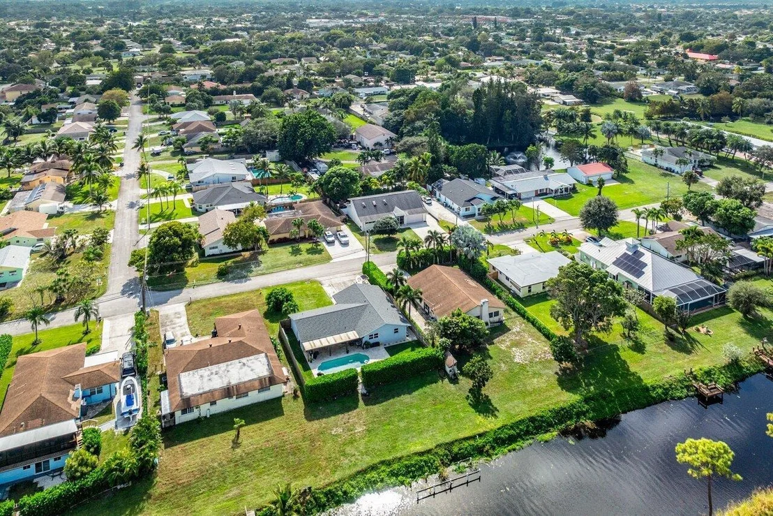 Photo of 2732 Northside Drive