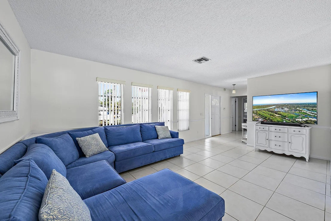 Photo of 5766 Tidewater Drive