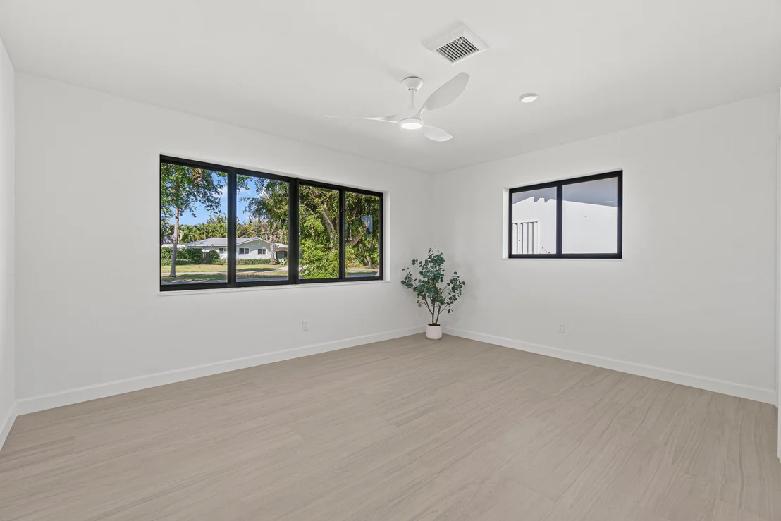 Photo of 812 Chapel Hill Boulevard