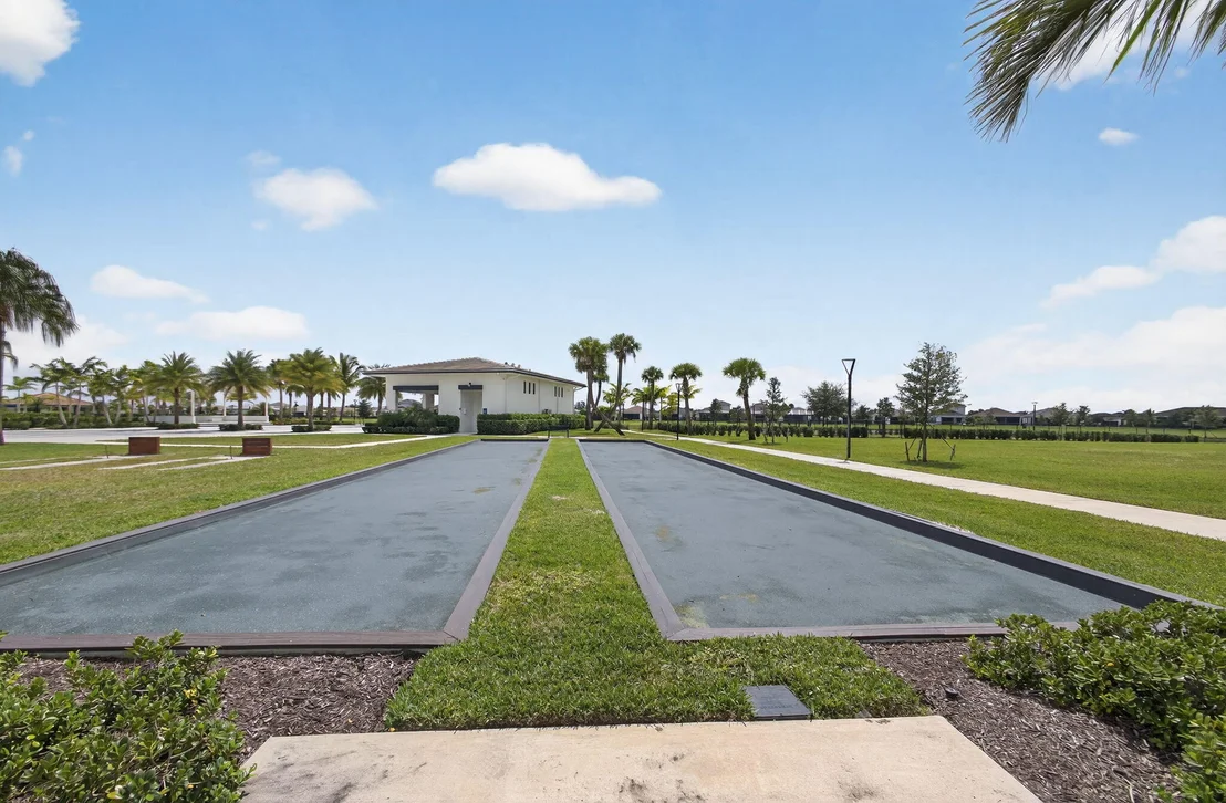 Photo of 15730 Longboat Key Drive