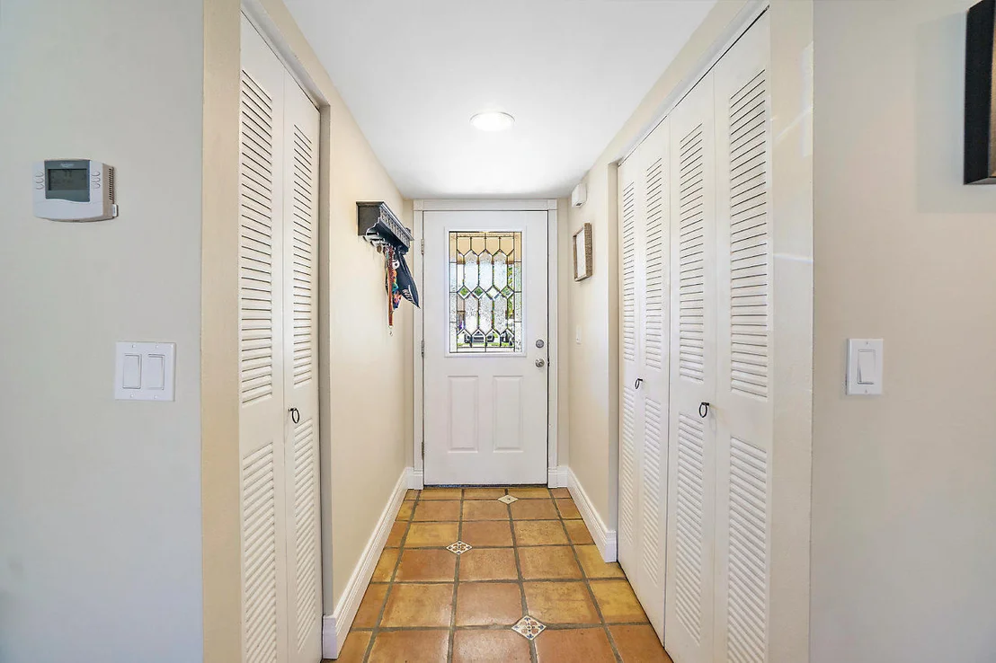 Photo of 15 Knightsbridge Lane