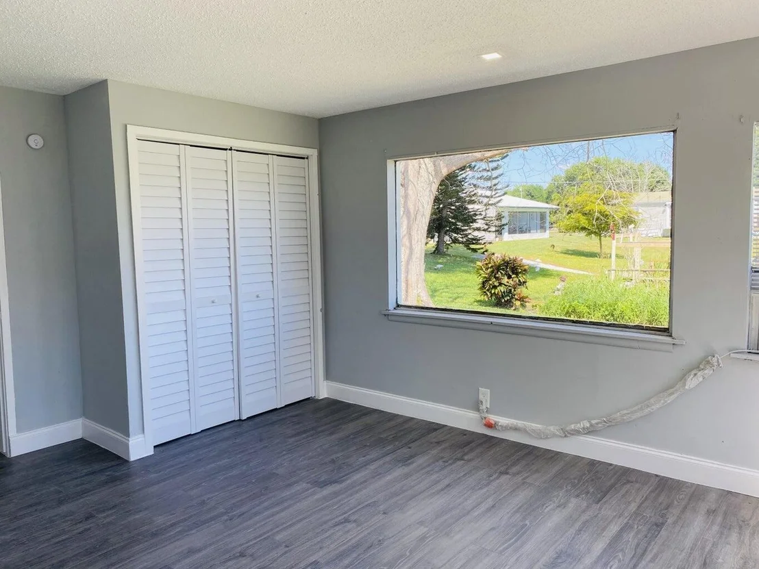 Photo of 1833 SE 30th Street