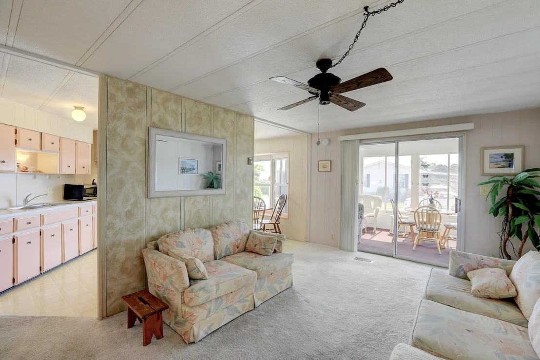 Photo of 912 Oriole Circle