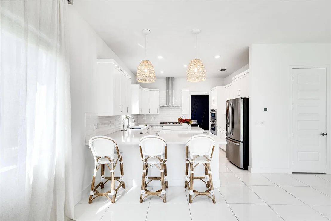 Photo of 10995 Passage Way