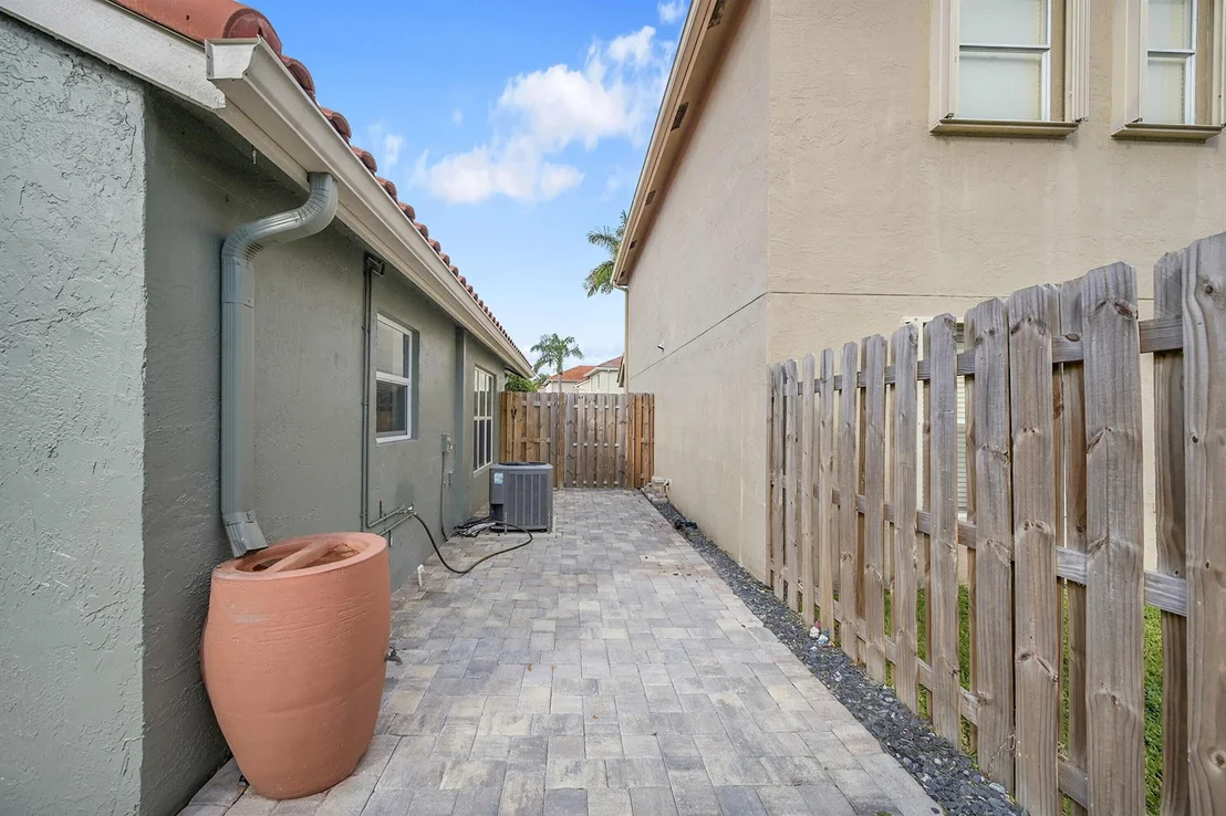 Photo of 10216 Breezeway Place