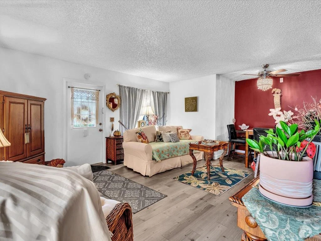 Photo of Unit D2 at 342 Pine Ridge Circle