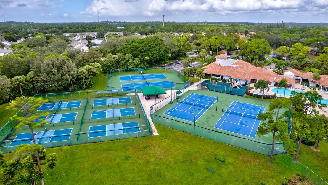 Photo of 2860 Waters Edge Circle