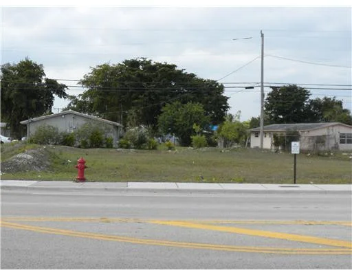 Photo of 1761 N Dixie Highway