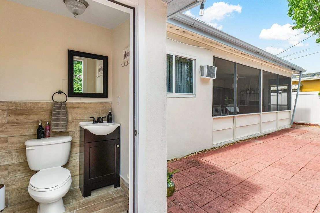 Photo of 3405 Nassau Drive