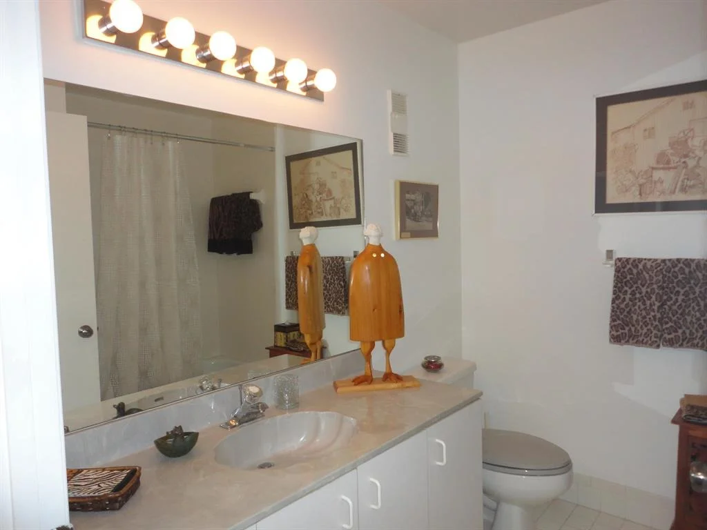 Photo of Unit C at 8080 Windgate Drive