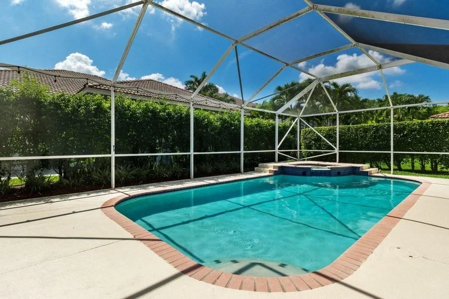 Photo of 3838 Crestwood Circle