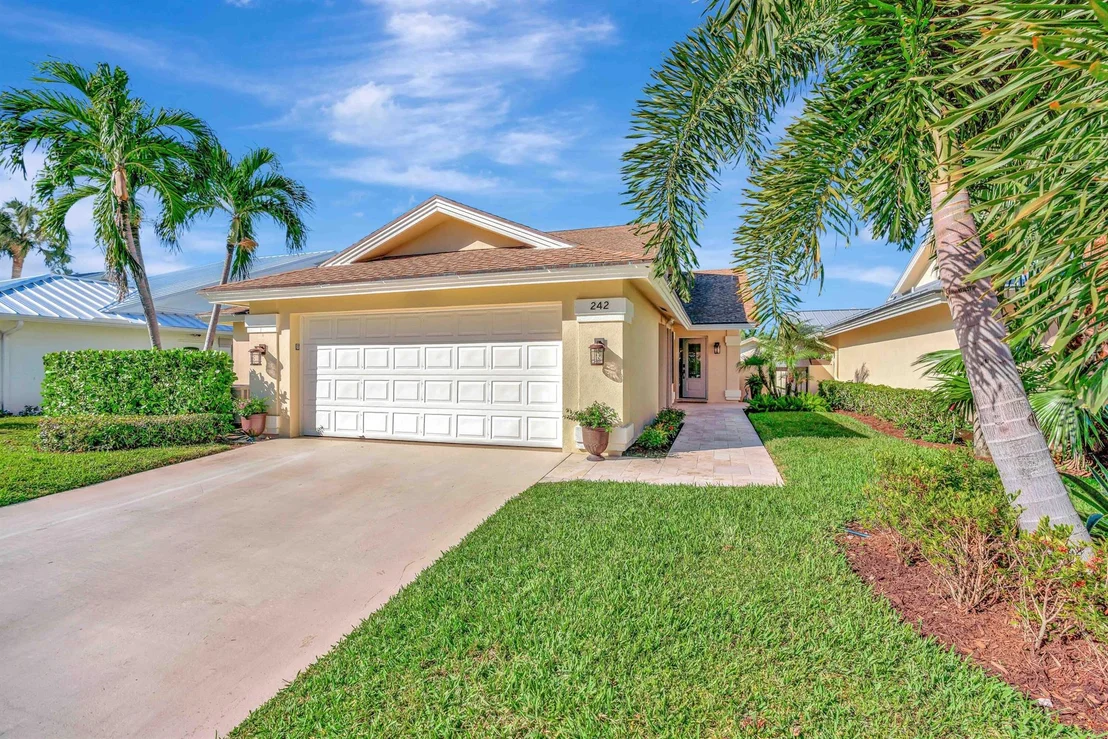 Photo of 242 E River Park Drive