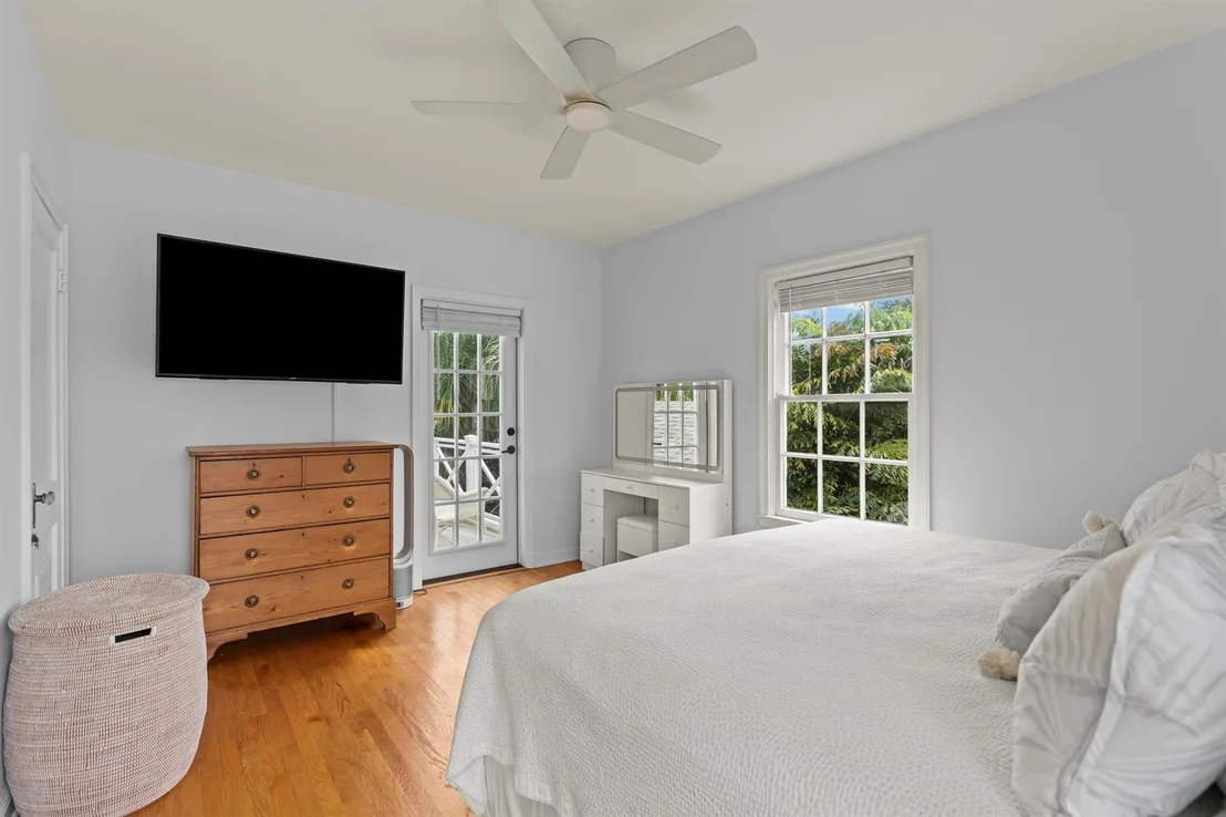 Photo of 228 Walton Boulevard
