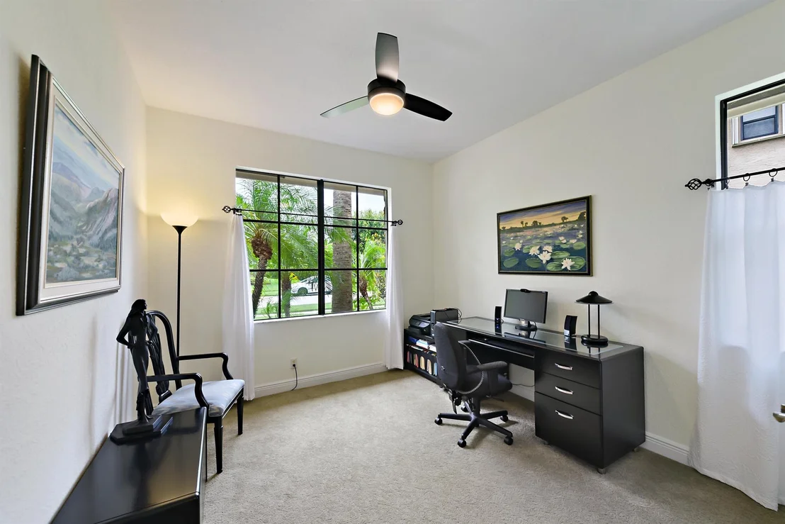 Photo of 3583 Collonade Drive