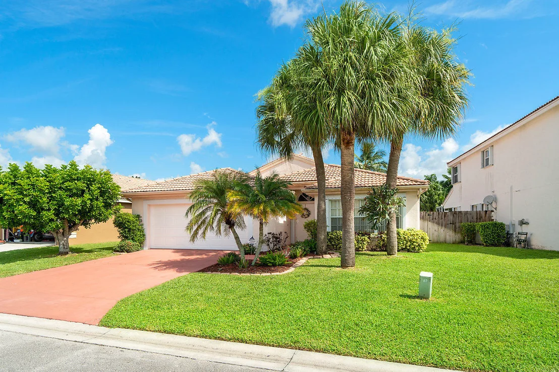 Photo of 8222 White Rock Circle