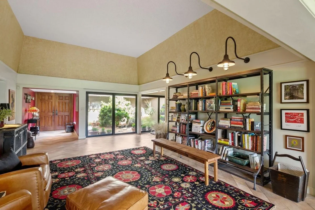 Photo of 6003 Dogwood Circle