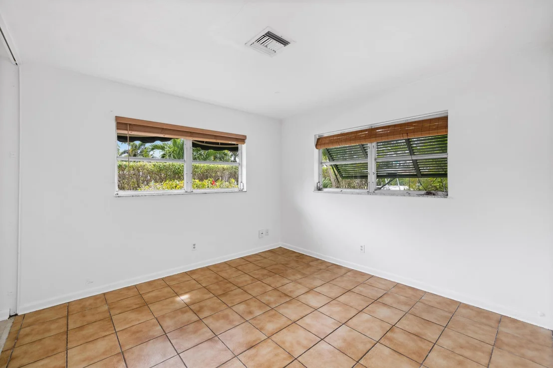 Photo of 506 N Dover Road
