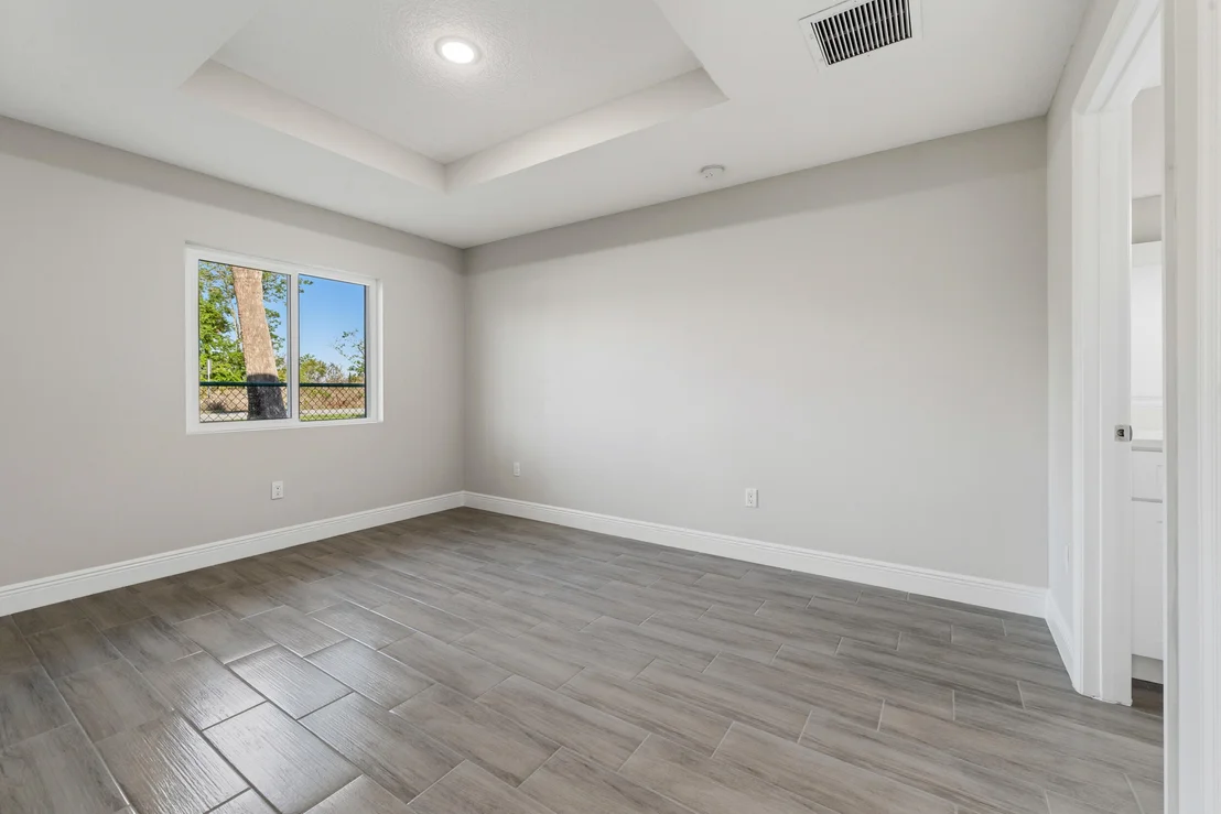Photo of 4335 SW 15th Way