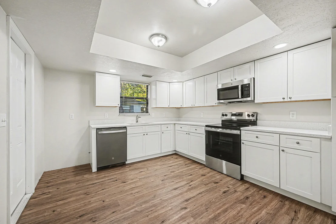 Photo of 110 Cardinal Drive