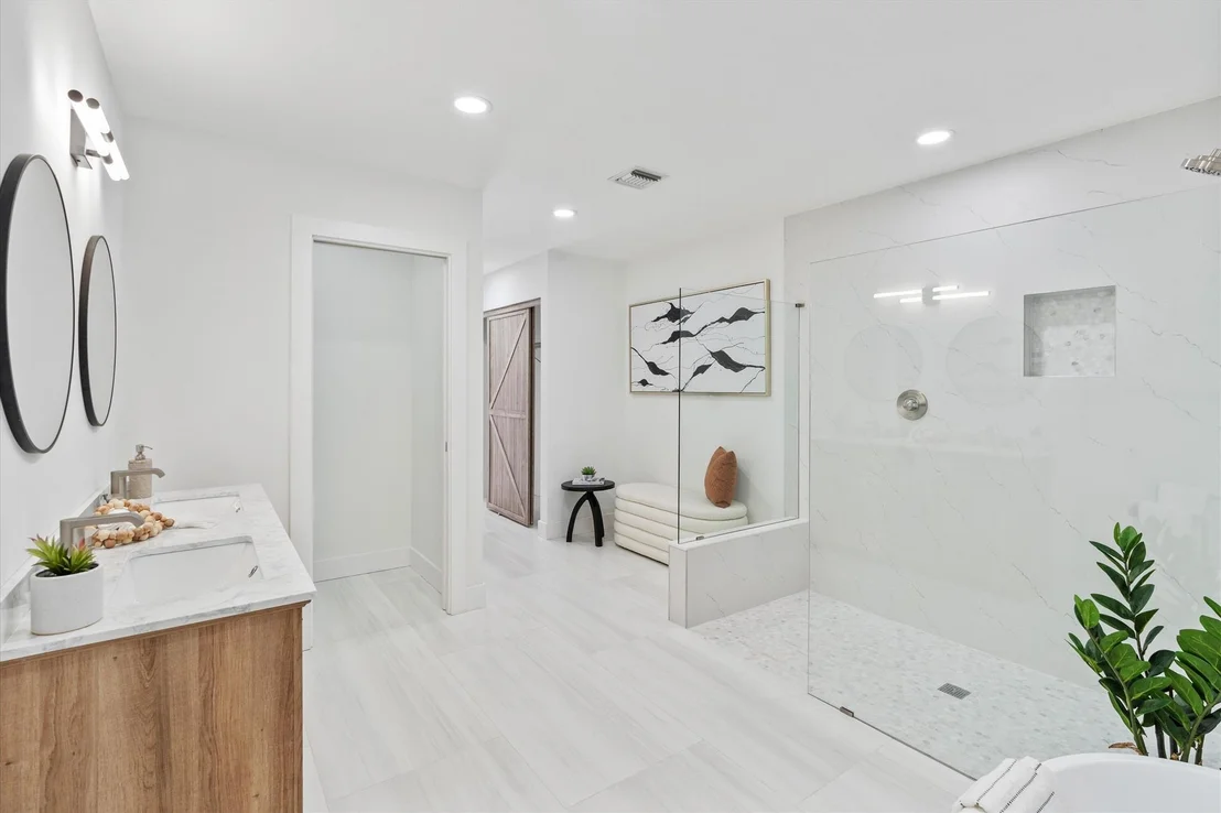 Photo of 105 Landward Drive