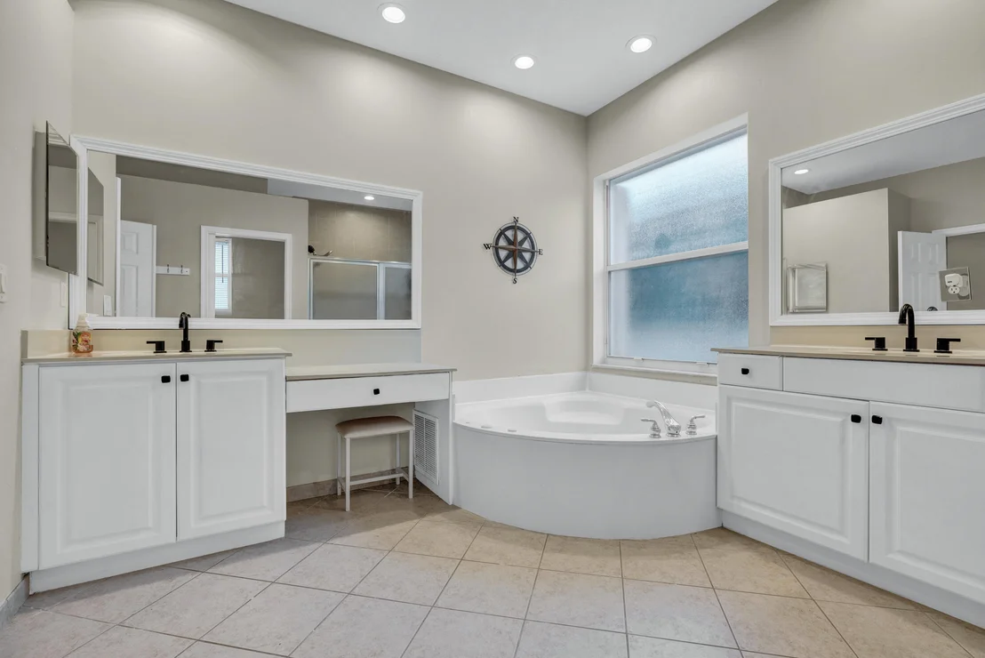 Photo of 2792 Shaughnessy Drive