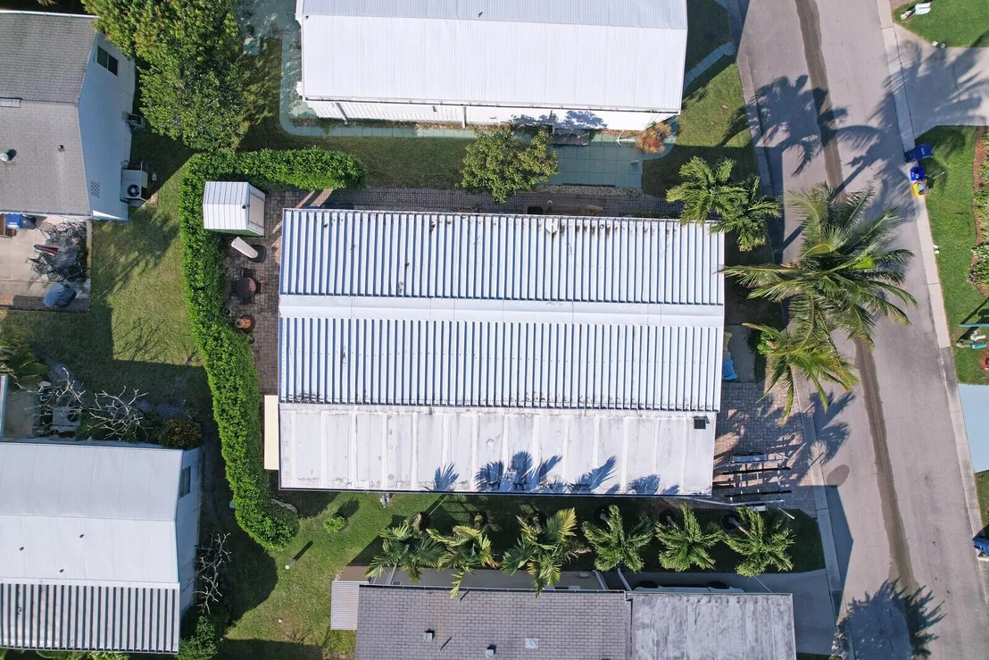 Photo of Unit 46 at 400 N A1a