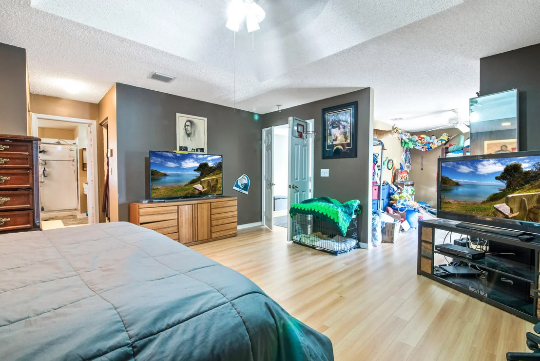 Photo of 7518 Oak Grove Circle