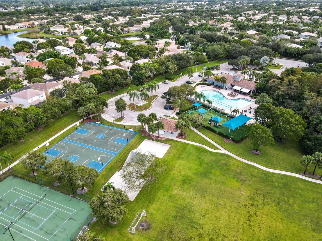 Photo of 6737 Ashburn Road