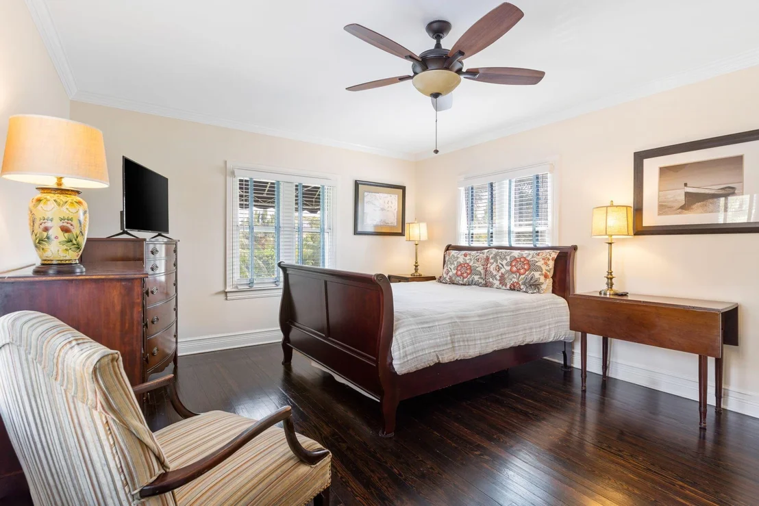 Photo of 3225 Vincent Road