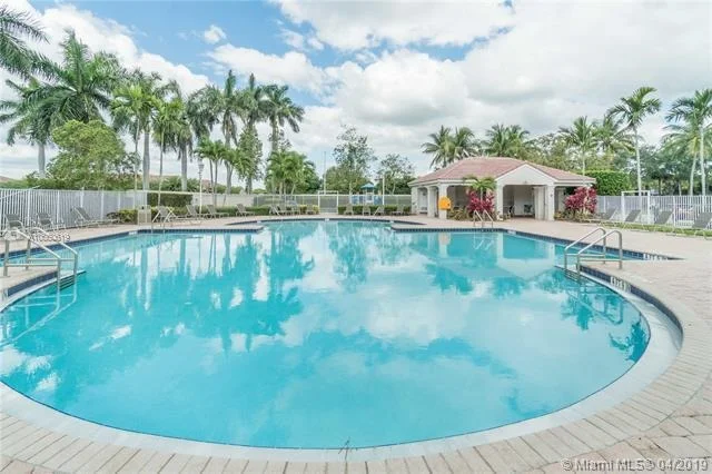 Photo of 4112 Oxbow Drive