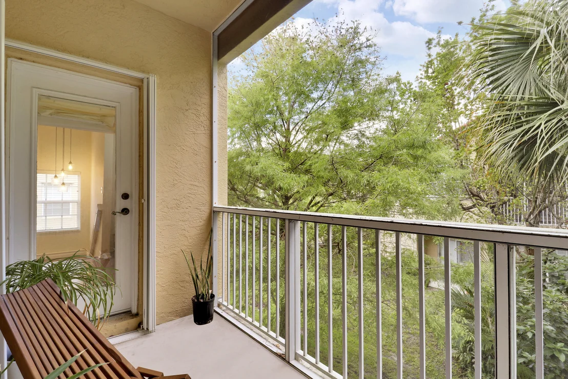 Photo of Unit B at 105 Lighthouse Circle