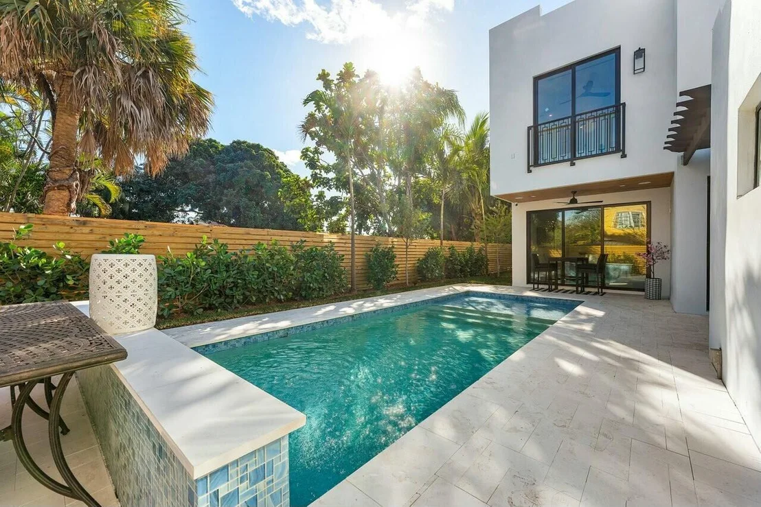 Photo of 338 Cornell Drive