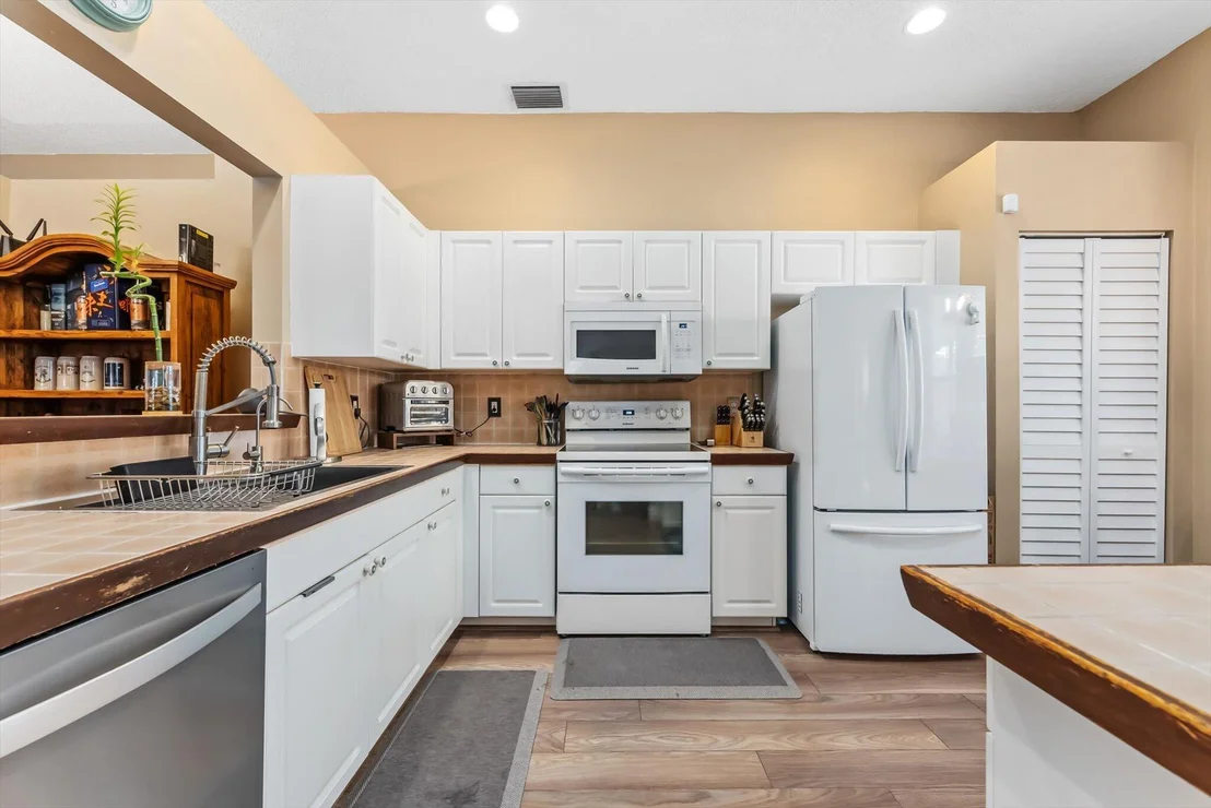 Photo of 3558 Coco Lake Drive
