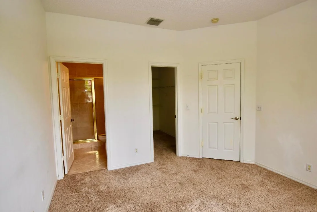 Photo of Unit J at 106 Lighthouse Circle