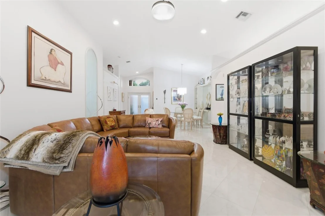 Photo of 6755 Viale Elizabeth