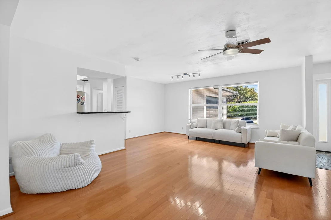 Photo of 3651 Palm Drive